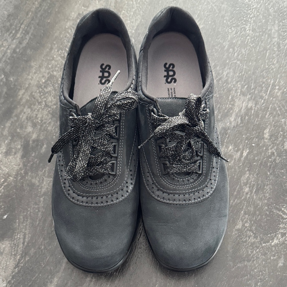 SAS Womens Walk Easy Comfort Walking Shoe Charcoal Sneakers like new condition